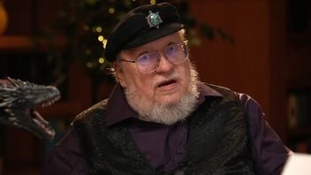George R.R. Martin asked ChatGPT to write a sequel to Game of Thrones, then took the result to court